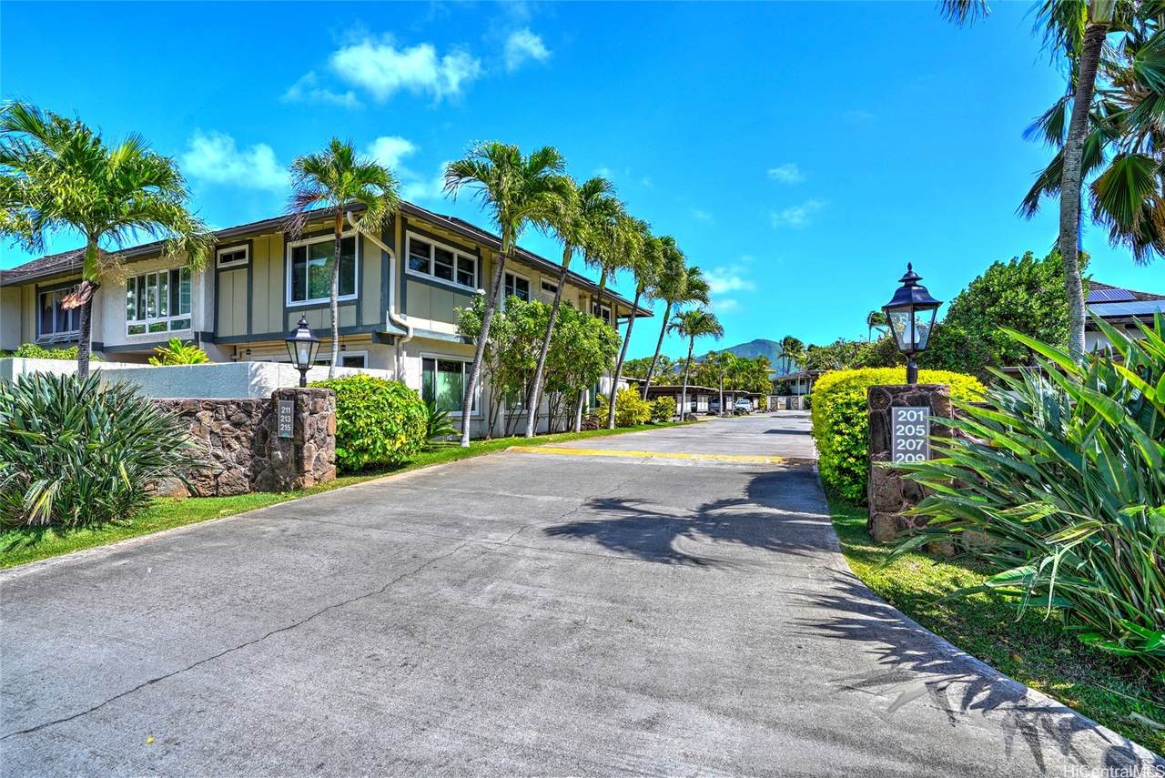 215 Kawaihae Street - Photo 1