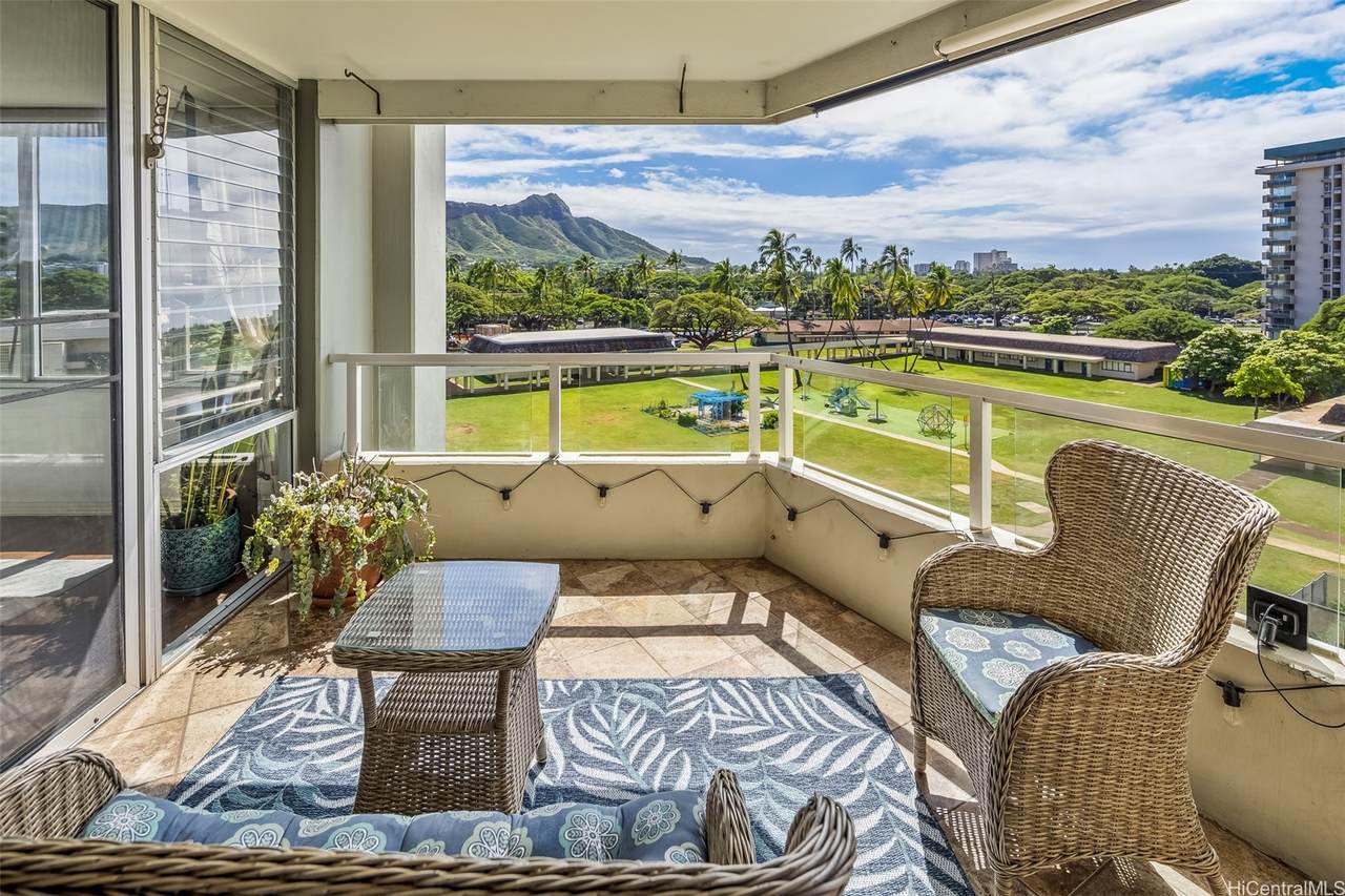 2600 Pualani Way - Photo 1