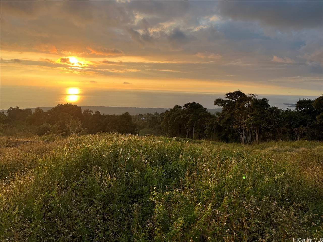 https://bt-photos.global.ssl.fastly.net/honolulu/1280_boomver_2_202603490-2.jpg