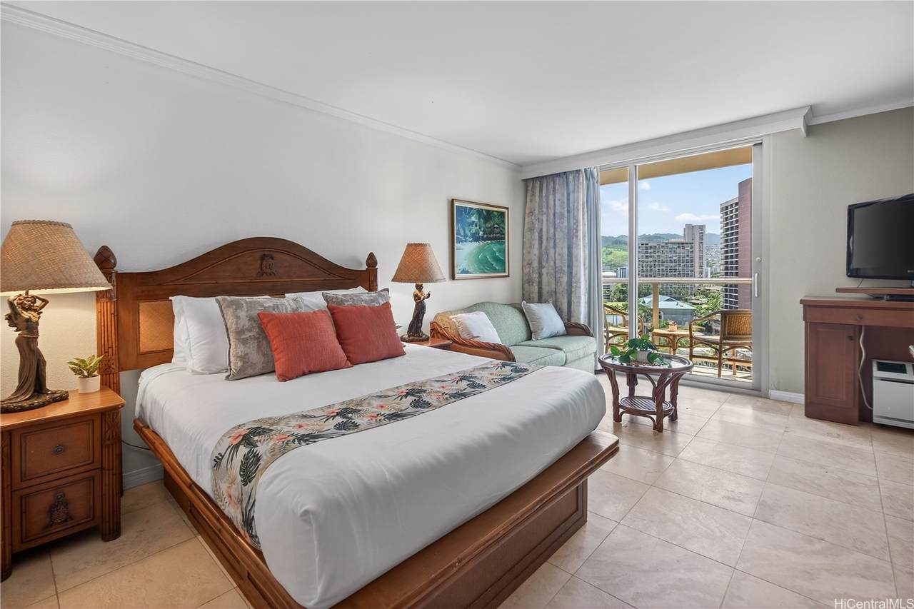 https://bt-photos.global.ssl.fastly.net/honolulu/1280_boomver_2_202603743-2.jpg