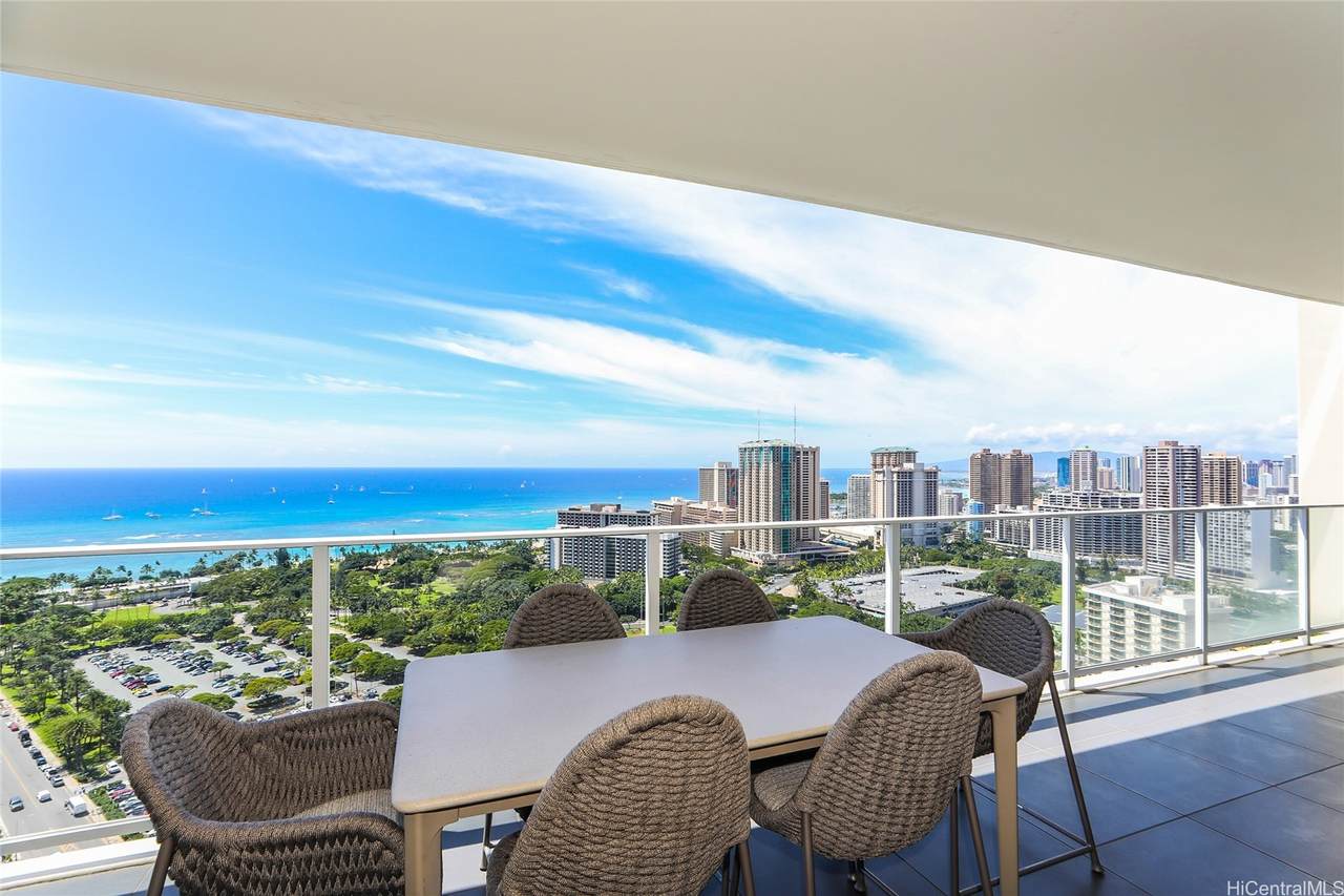 https://bt-photos.global.ssl.fastly.net/honolulu/1280_boomver_2_202604187-2.jpg