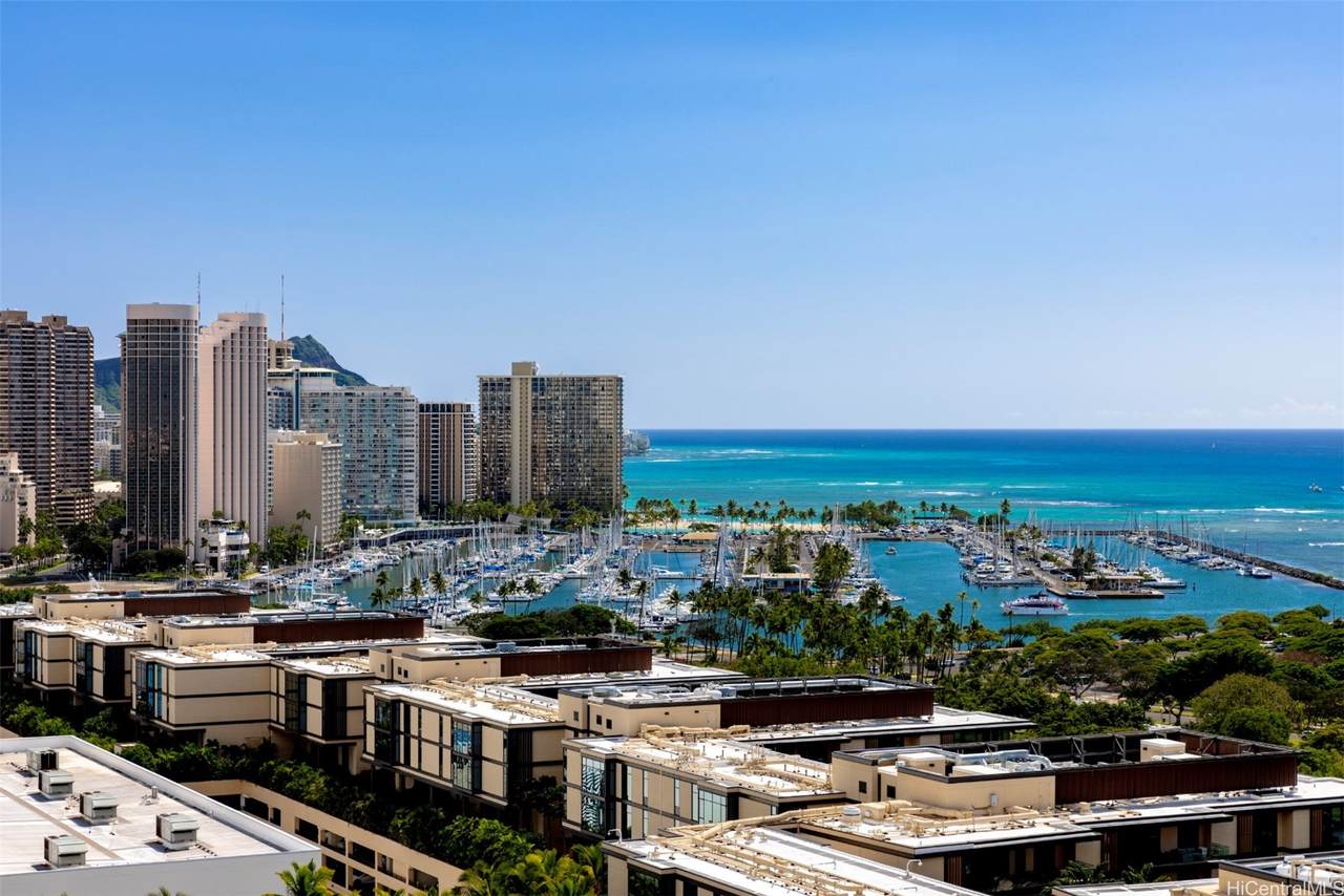 https://bt-photos.global.ssl.fastly.net/honolulu/1280_boomver_2_202604401-2.jpg