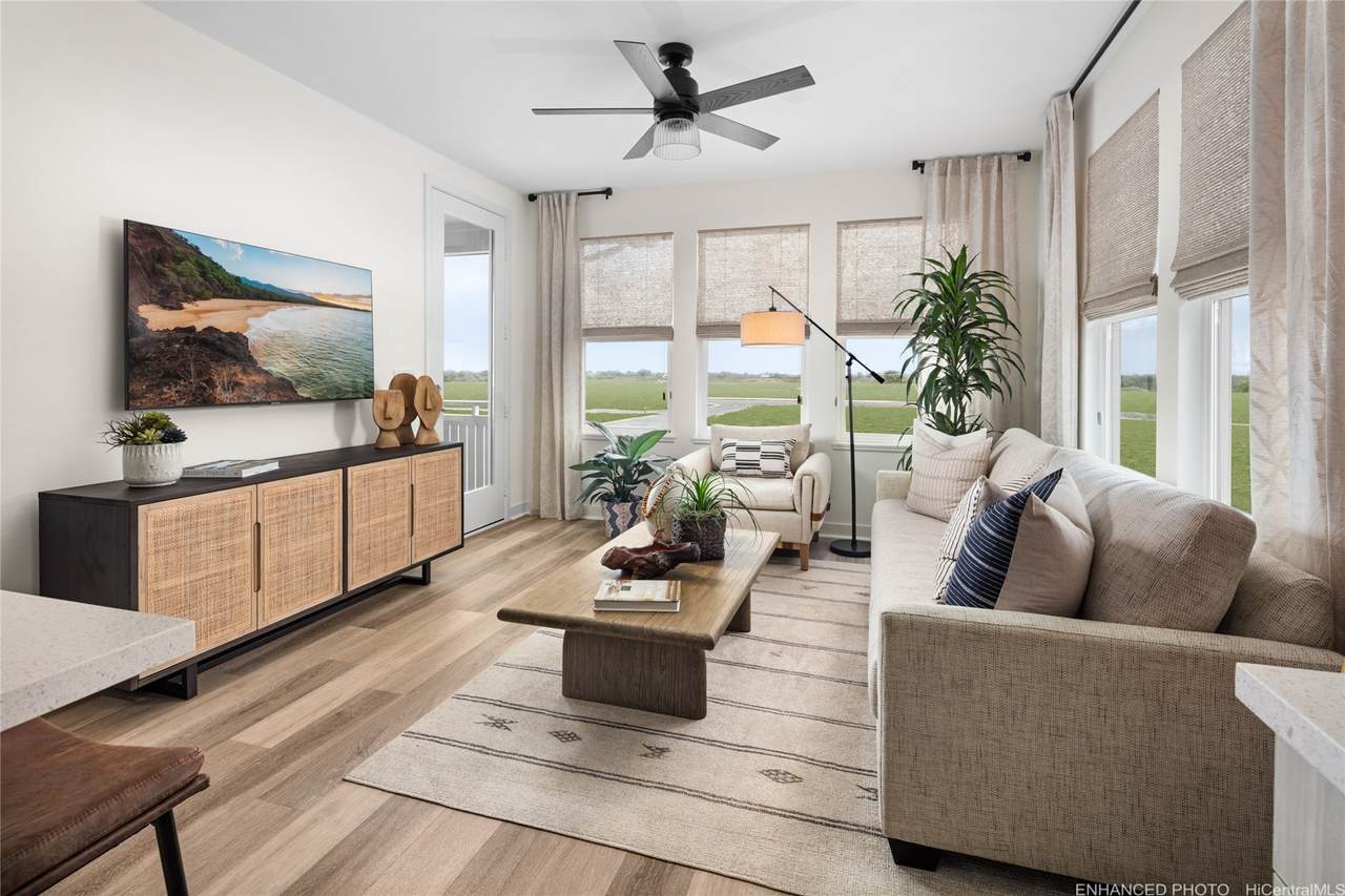 https://bt-photos.global.ssl.fastly.net/honolulu/1280_boomver_1_202604780-2.jpg