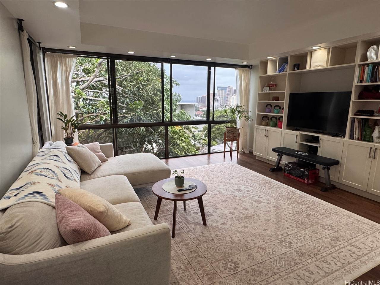 217 Prospect Street - Photo 1