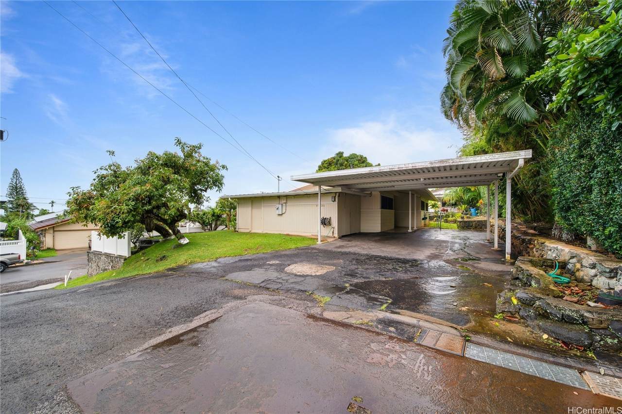 https://bt-photos.global.ssl.fastly.net/honolulu/1280_boomver_2_202605422-2.jpg