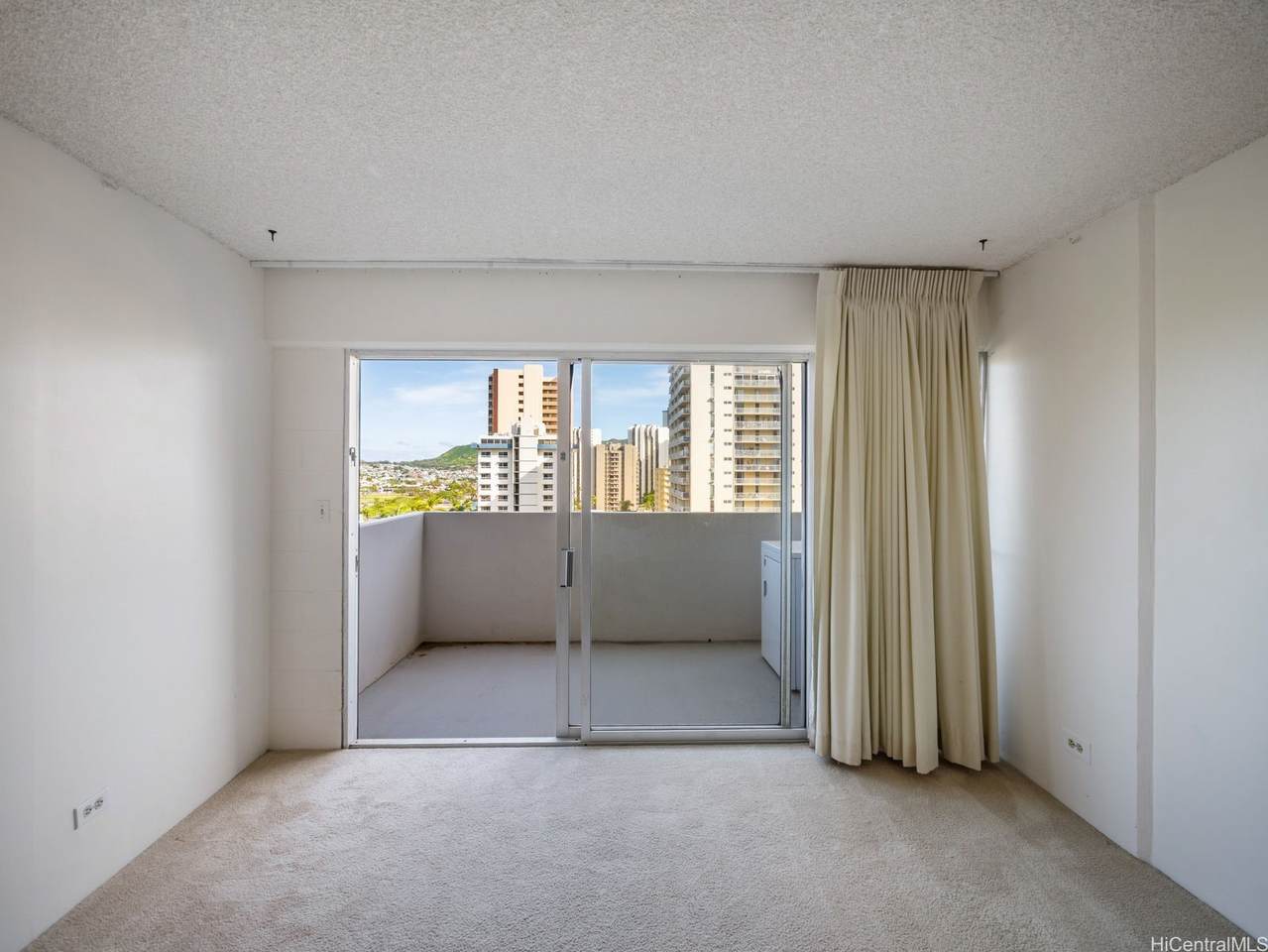 https://bt-photos.global.ssl.fastly.net/honolulu/1280_boomver_2_202606712-2.jpg