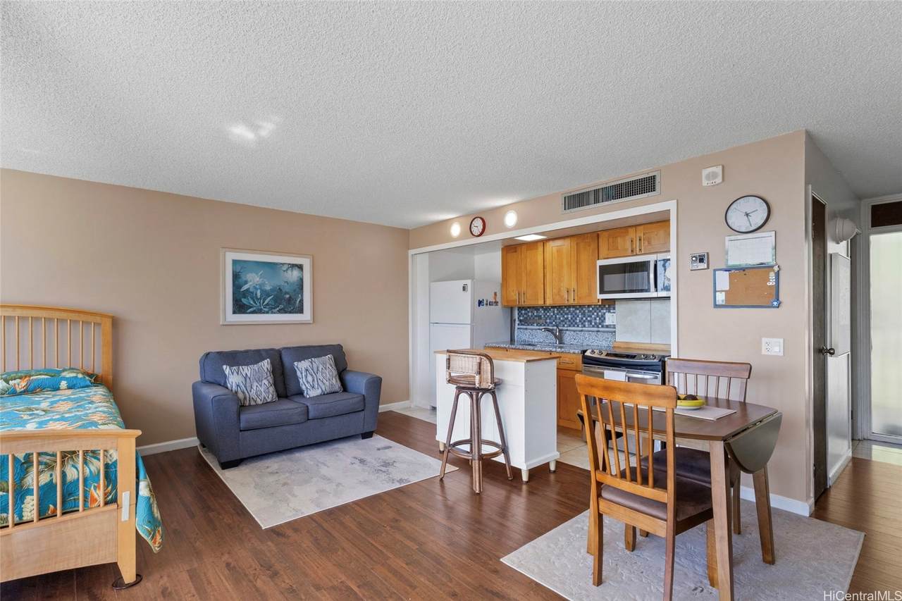 https://bt-photos.global.ssl.fastly.net/honolulu/1280_boomver_2_202607081-2.jpg