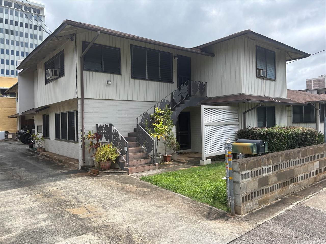 https://bt-photos.global.ssl.fastly.net/honolulu/1280_boomver_2_202607482-2.jpg