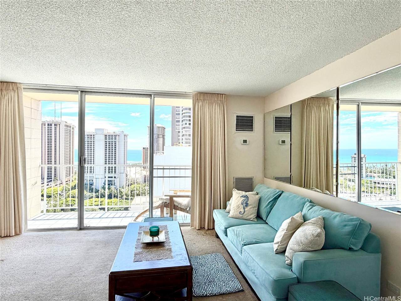 https://bt-photos.global.ssl.fastly.net/honolulu/1280_boomver_2_202607675-2.jpg