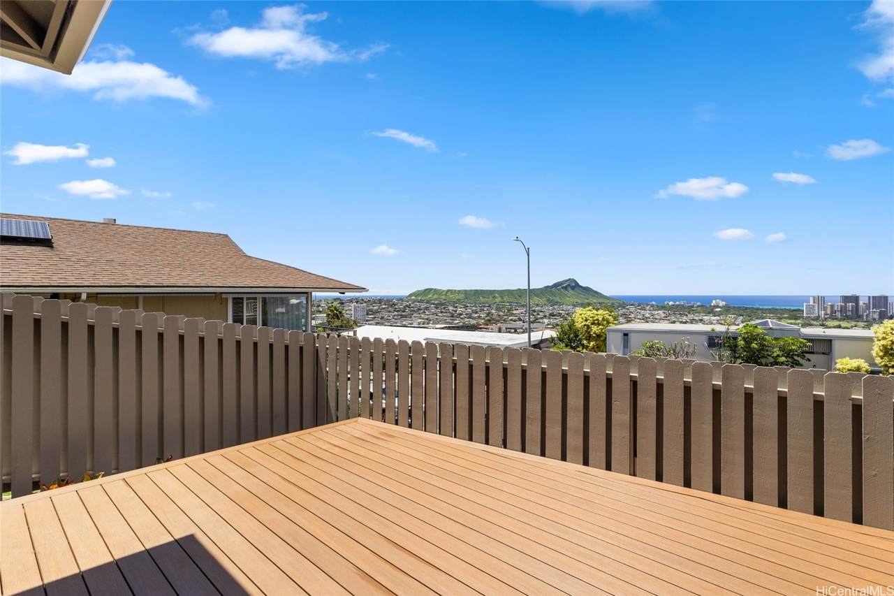 https://bt-photos.global.ssl.fastly.net/honolulu/1280_boomver_2_202608025-2.jpg