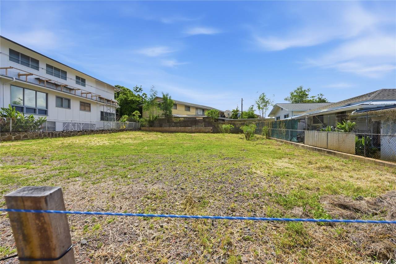 https://bt-photos.global.ssl.fastly.net/honolulu/1280_boomver_2_202608165-2.jpg