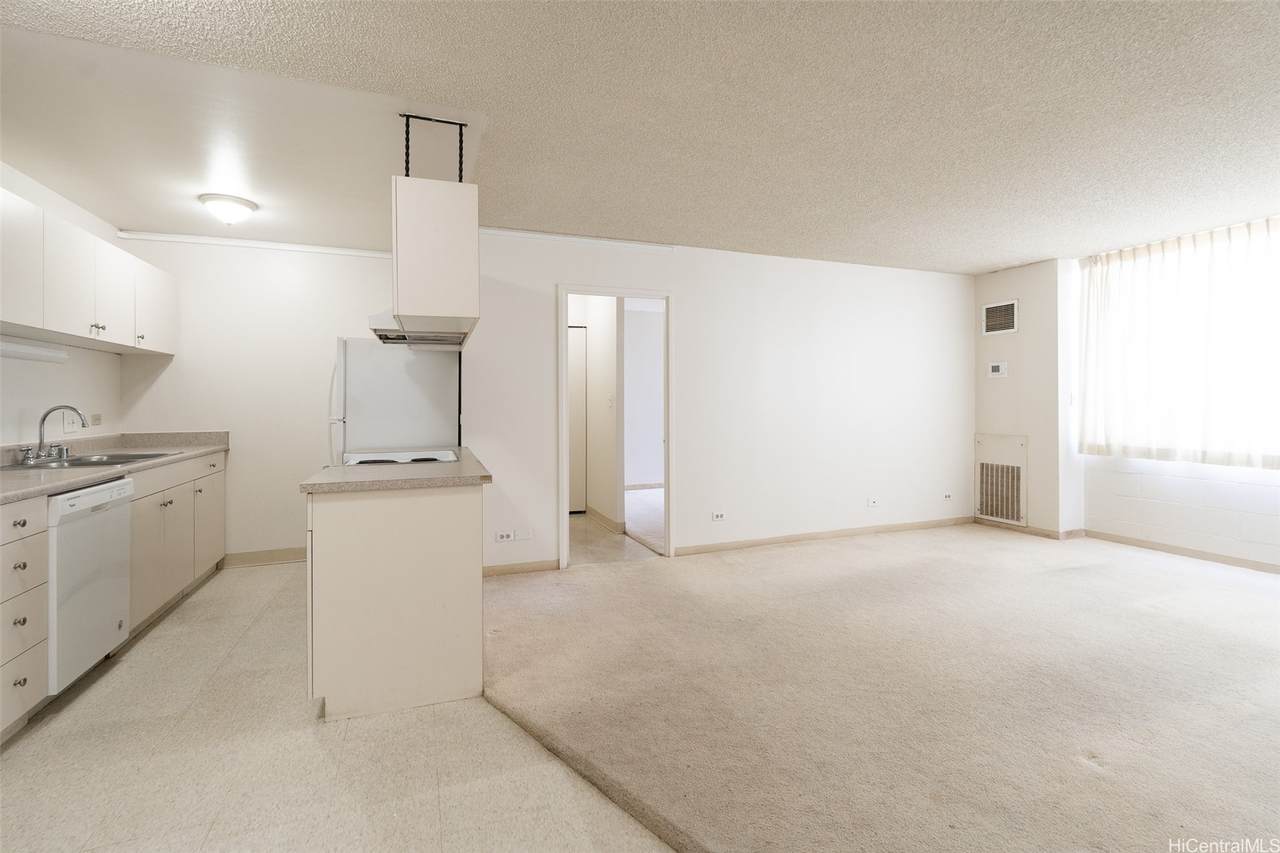 https://bt-photos.global.ssl.fastly.net/honolulu/1280_boomver_1_202608191-2.jpg
