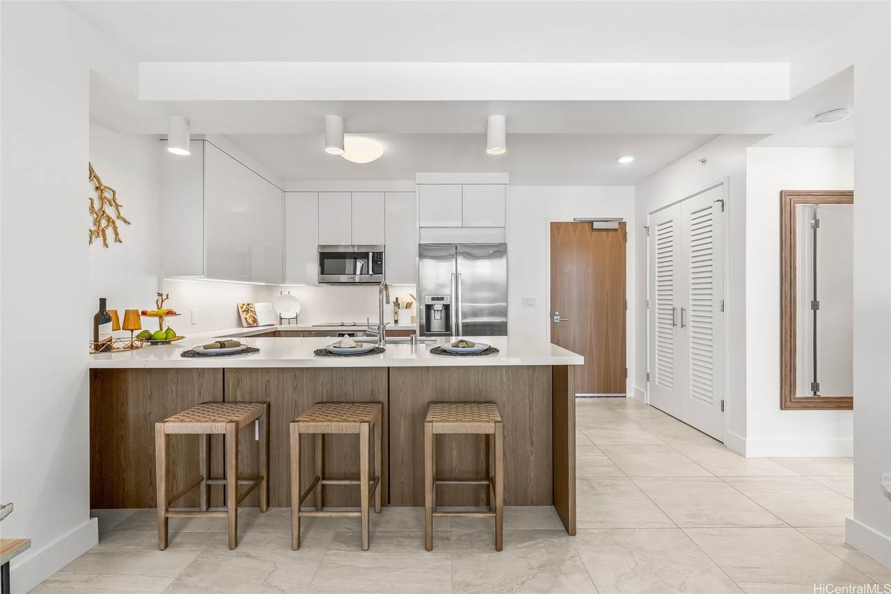 629 Keeaumoku Street - Photo 1