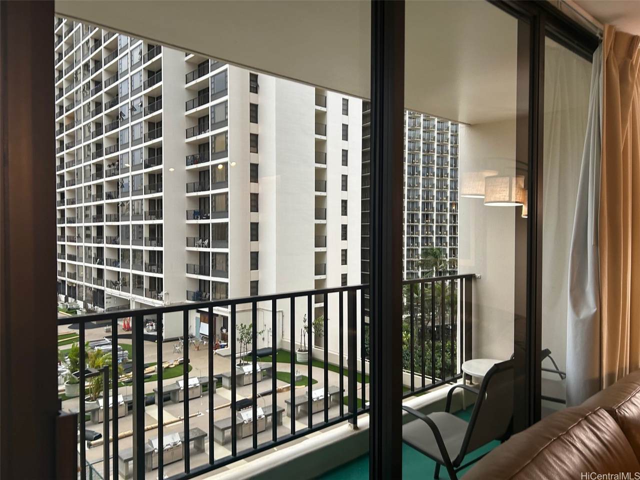 https://bt-photos.global.ssl.fastly.net/honolulu/1280_boomver_1_202608882-2.jpg