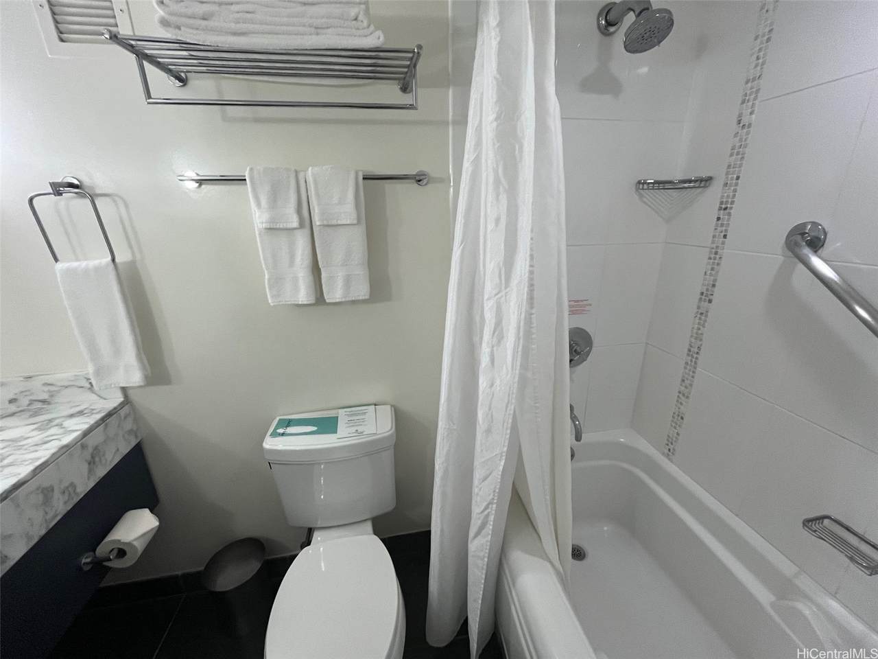 https://bt-photos.global.ssl.fastly.net/honolulu/1280_boomver_2_202609172-2.jpg