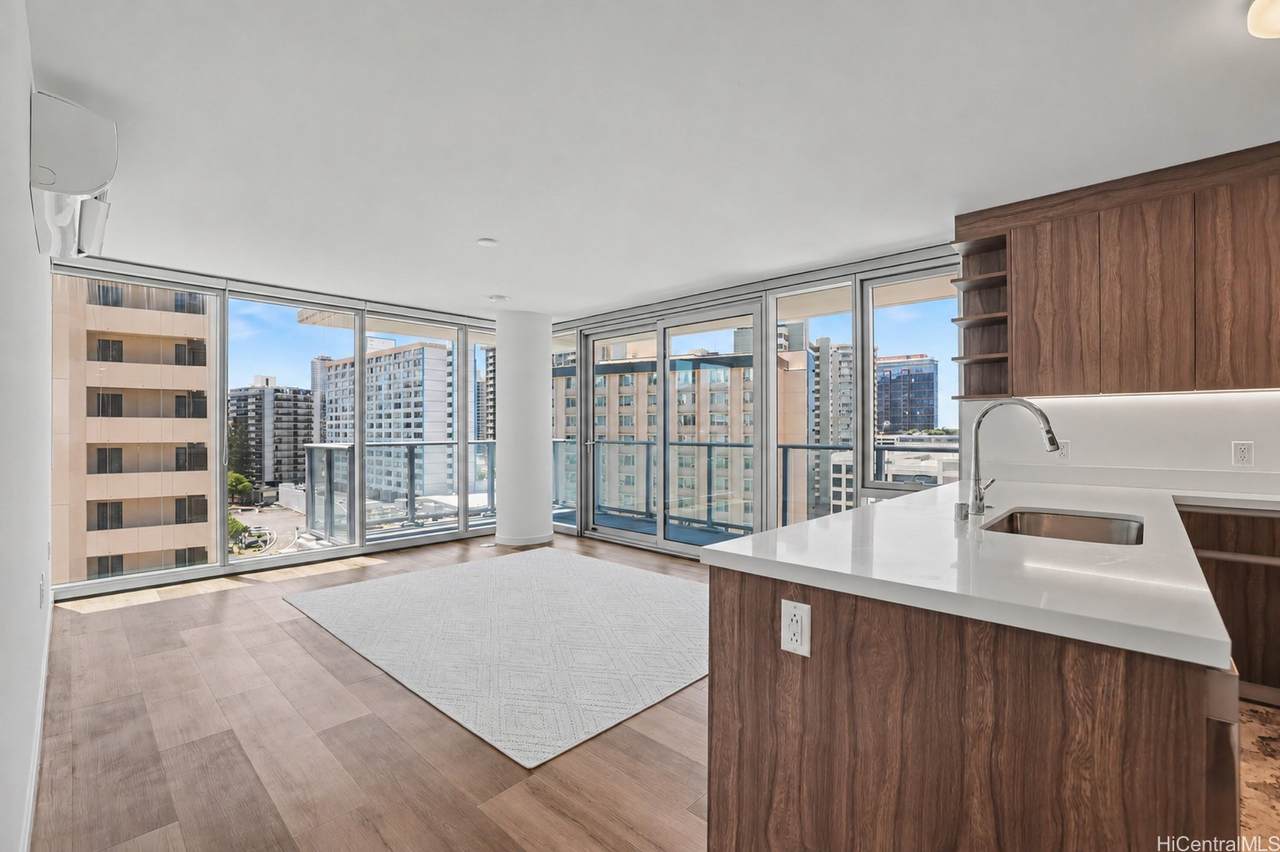 1500 Rycroft Street - Photo 1