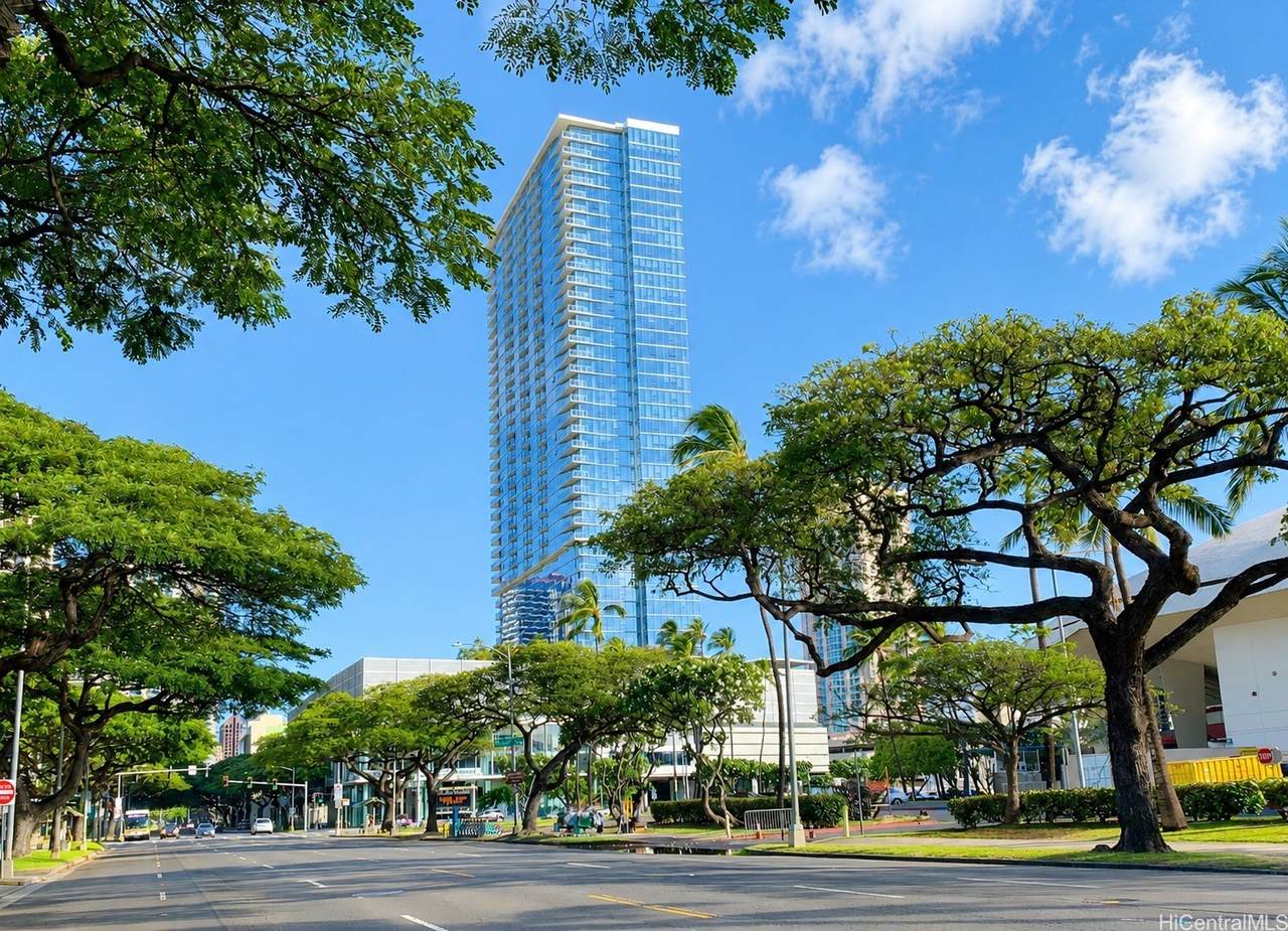 https://bt-photos.global.ssl.fastly.net/honolulu/1280_boomver_2_202609223-2.jpg