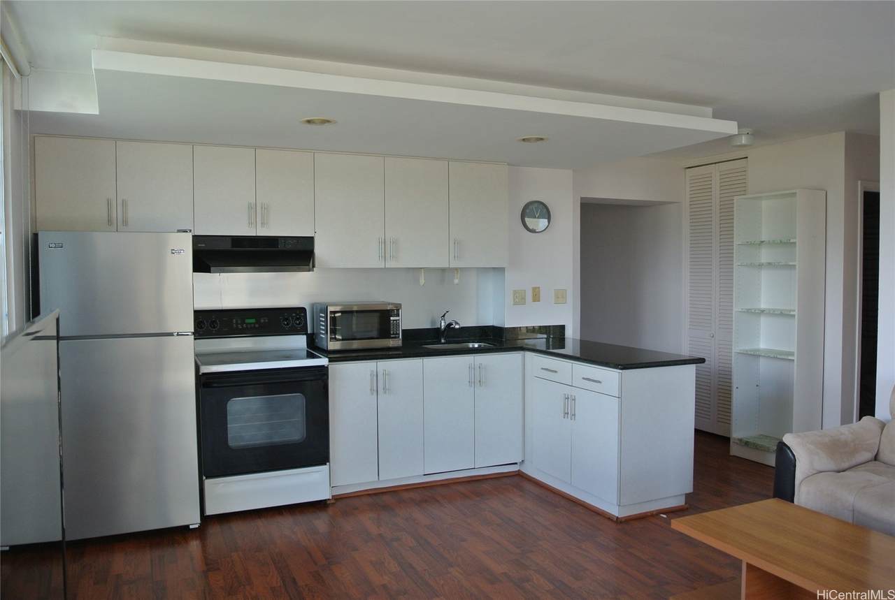 2345 Ala Wai Boulevard - Photo 1
