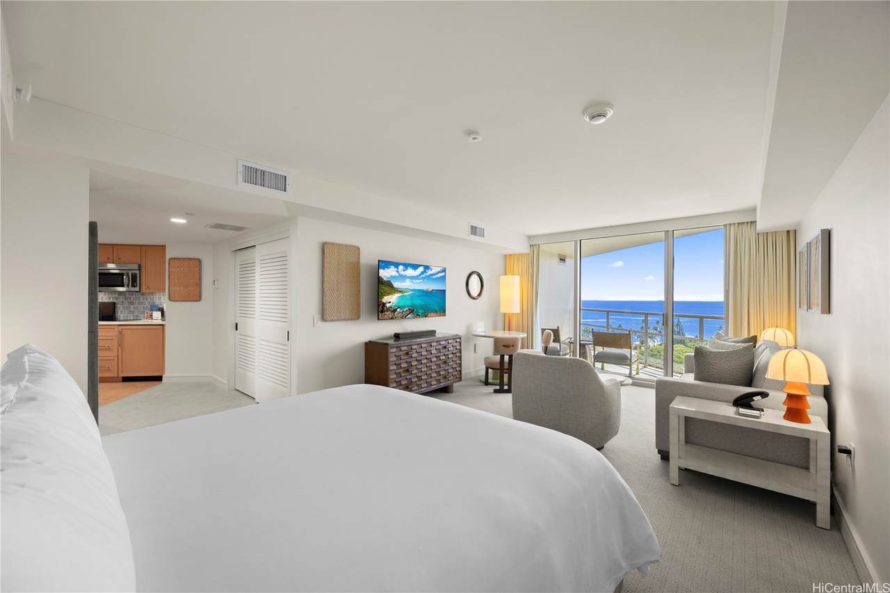 https://bt-photos.global.ssl.fastly.net/honolulu/1280_boomver_2_202609428-2.jpg