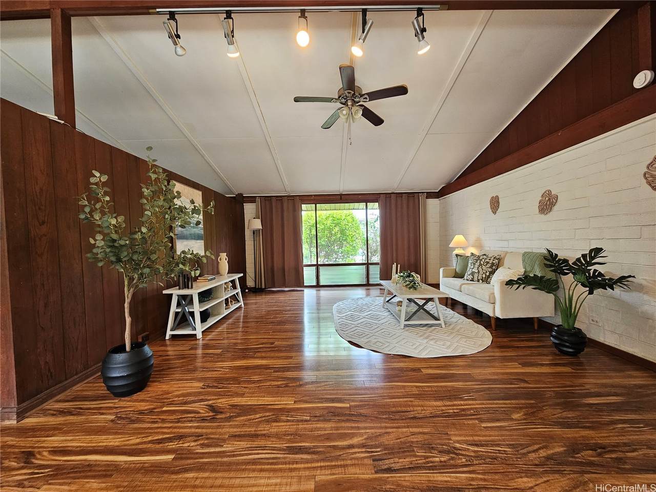 315 Iliaina Street - Photo 1