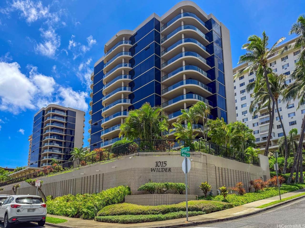 https://bt-photos.global.ssl.fastly.net/honolulu/1280_boomver_2_202610039-2.jpg