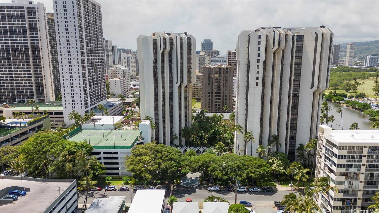 https://bt-photos.global.ssl.fastly.net/honolulu/1280_boomver_2_202610295-2.jpg
