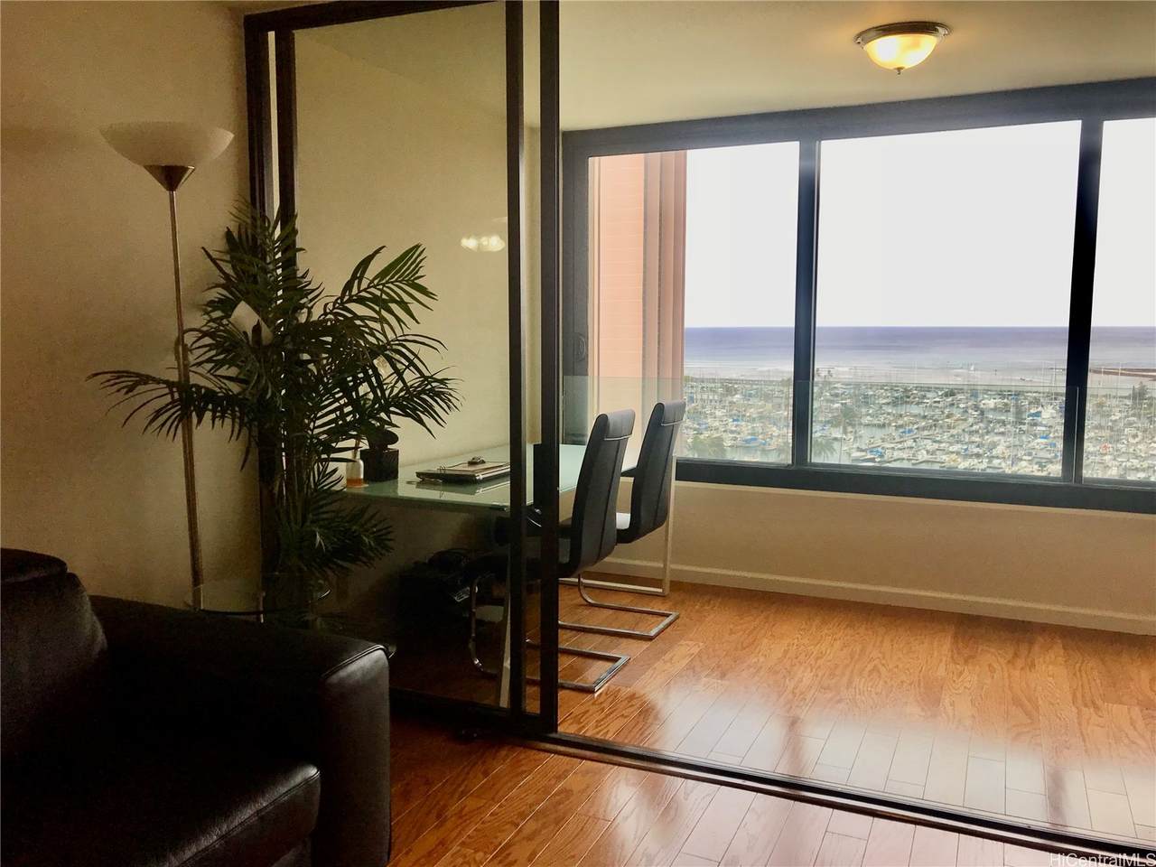 https://bt-photos.global.ssl.fastly.net/honolulu/1280_boomver_2_202610505-2.jpg