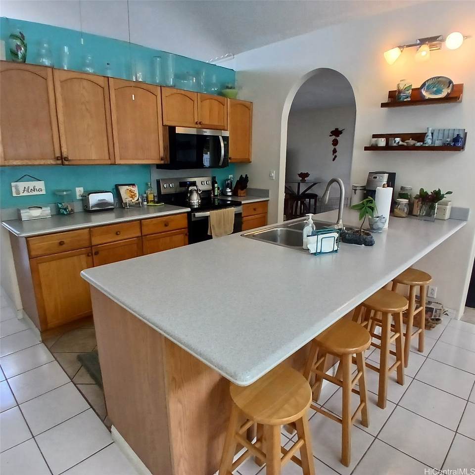 https://bt-photos.global.ssl.fastly.net/honolulu/1280_boomver_2_202611073-2.jpg