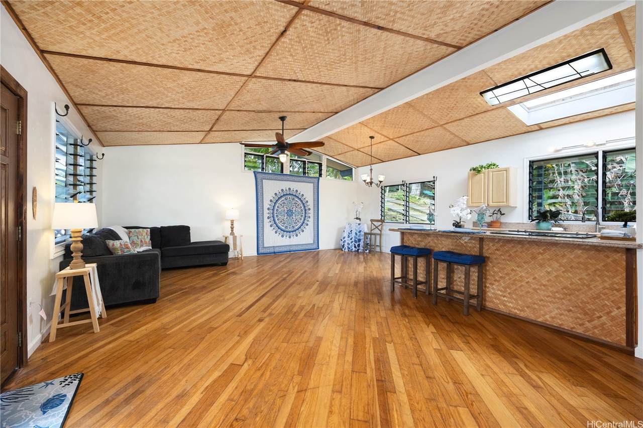 https://bt-photos.global.ssl.fastly.net/honolulu/1280_boomver_2_202611175-2.jpg