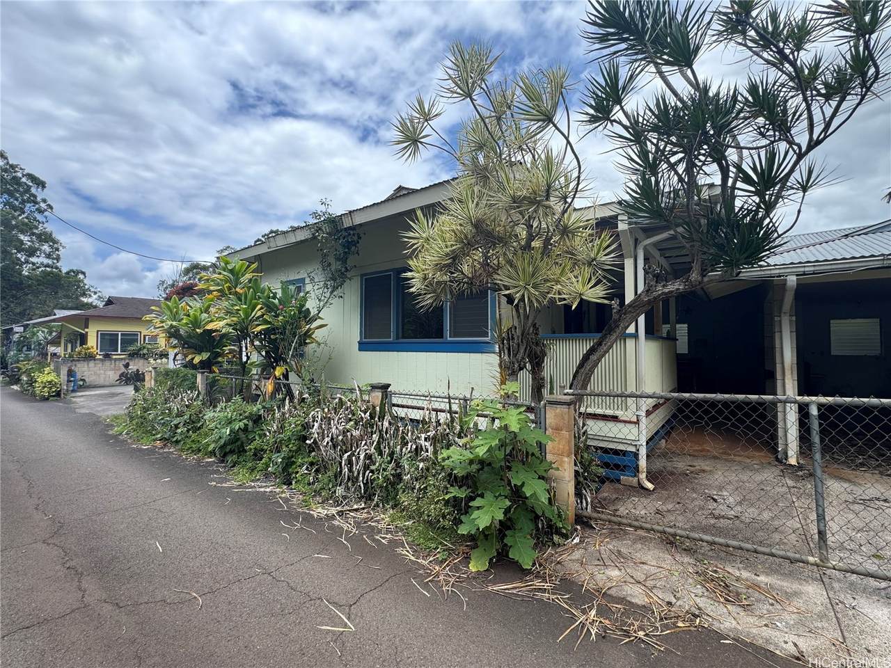 115 Cypress Avenue - Photo 1