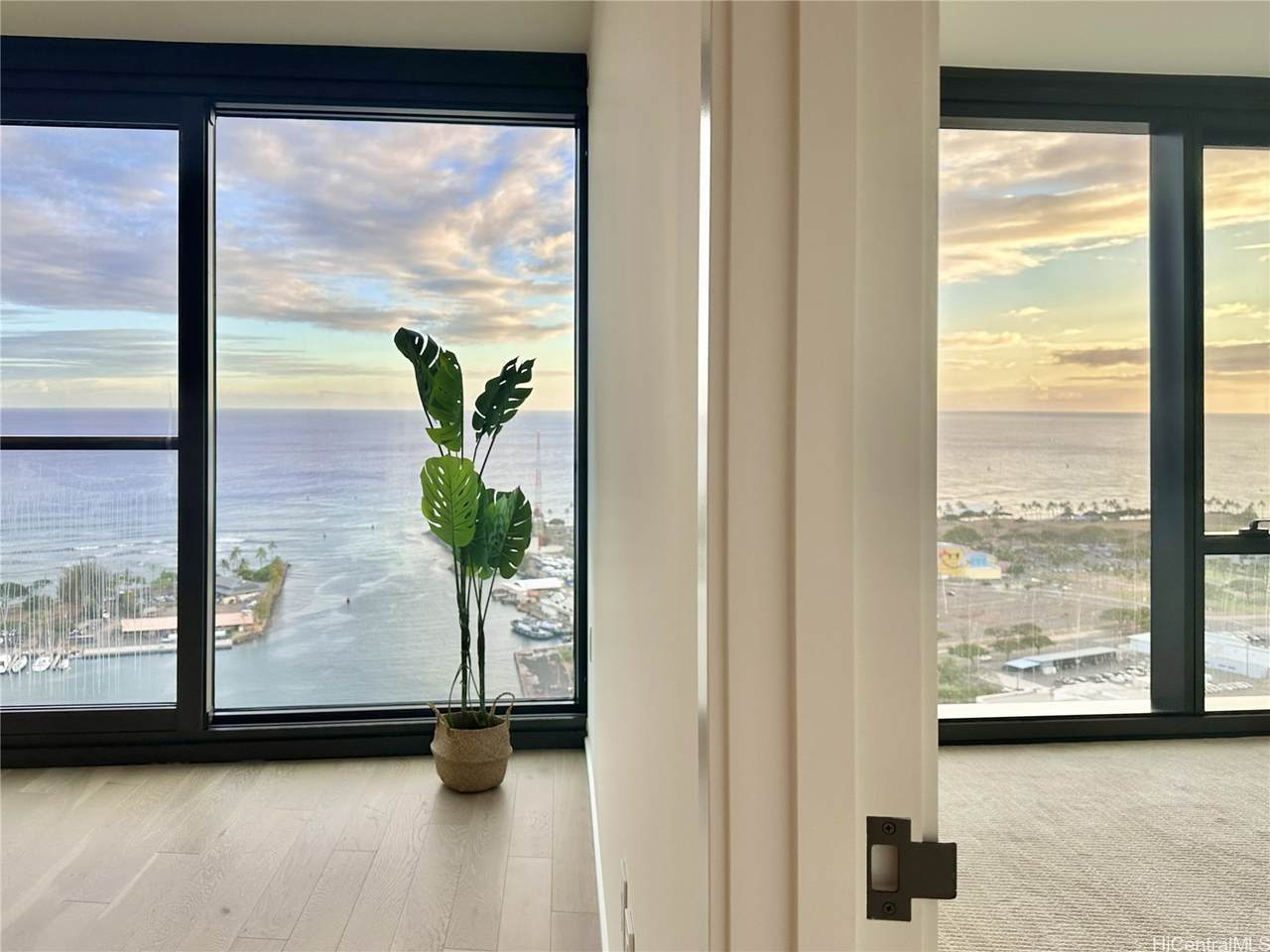 https://bt-photos.global.ssl.fastly.net/honolulu/1280_boomver_1_202611563-2.jpg