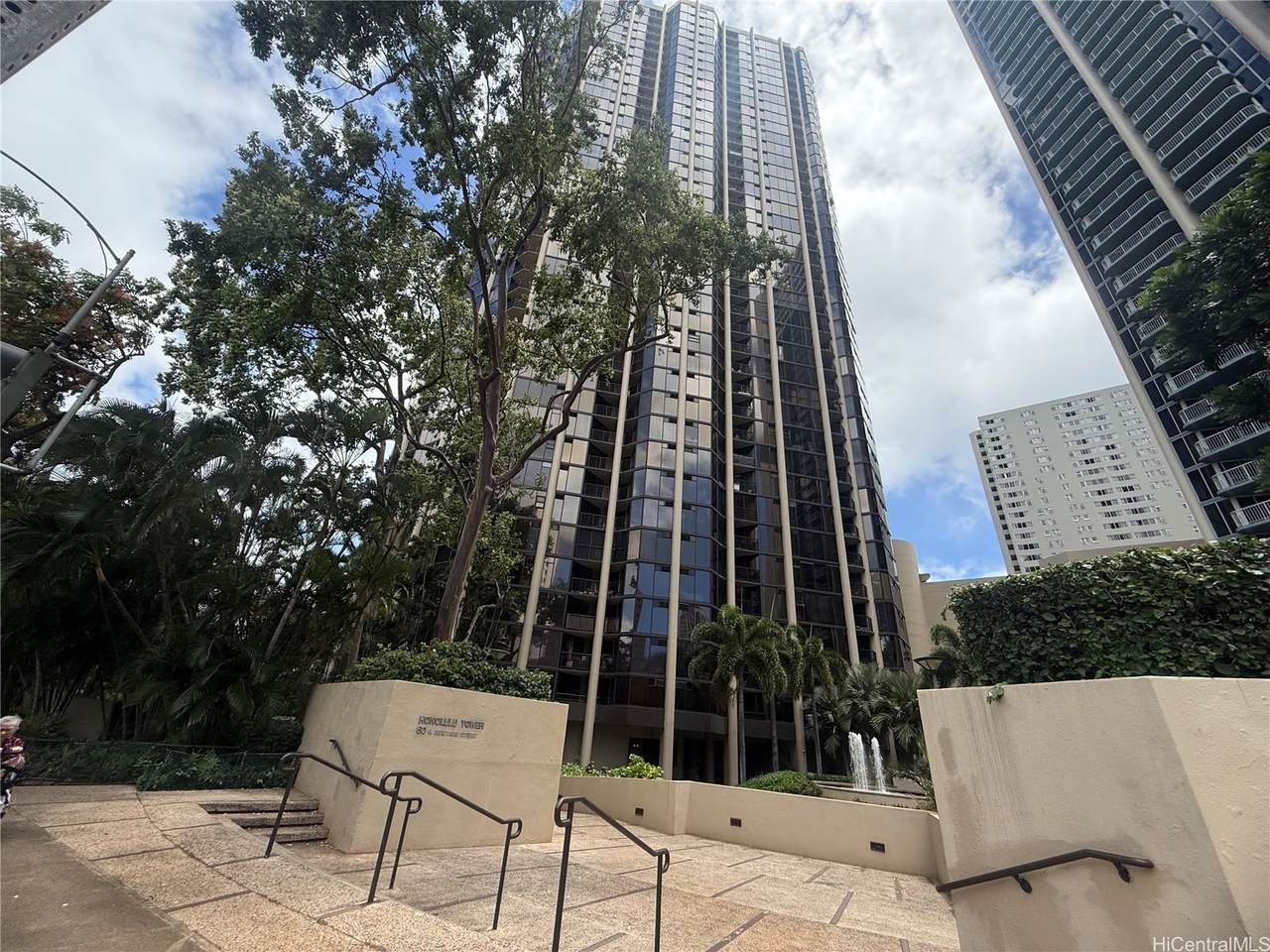 60 Beretania Street - Photo 1