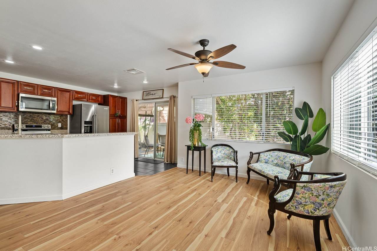 https://bt-photos.global.ssl.fastly.net/honolulu/1280_boomver_2_202612439-2.jpg