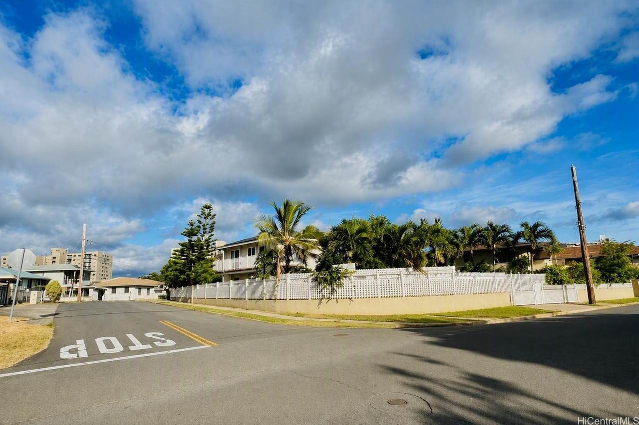 https://bt-photos.global.ssl.fastly.net/honolulu/1280_boomver_2_202612961-2.jpg