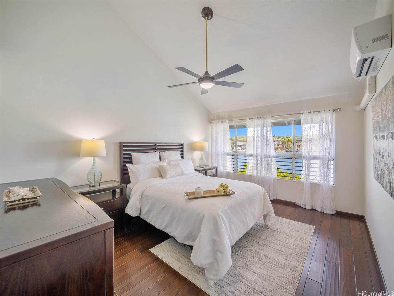 https://bt-photos.global.ssl.fastly.net/honolulu/1280_boomver_3_202613504-2.jpg