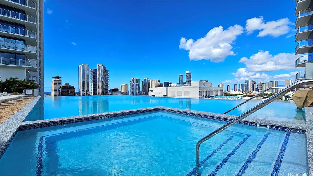 https://bt-photos.global.ssl.fastly.net/honolulu/1280_boomver_2_202614003-2.jpg