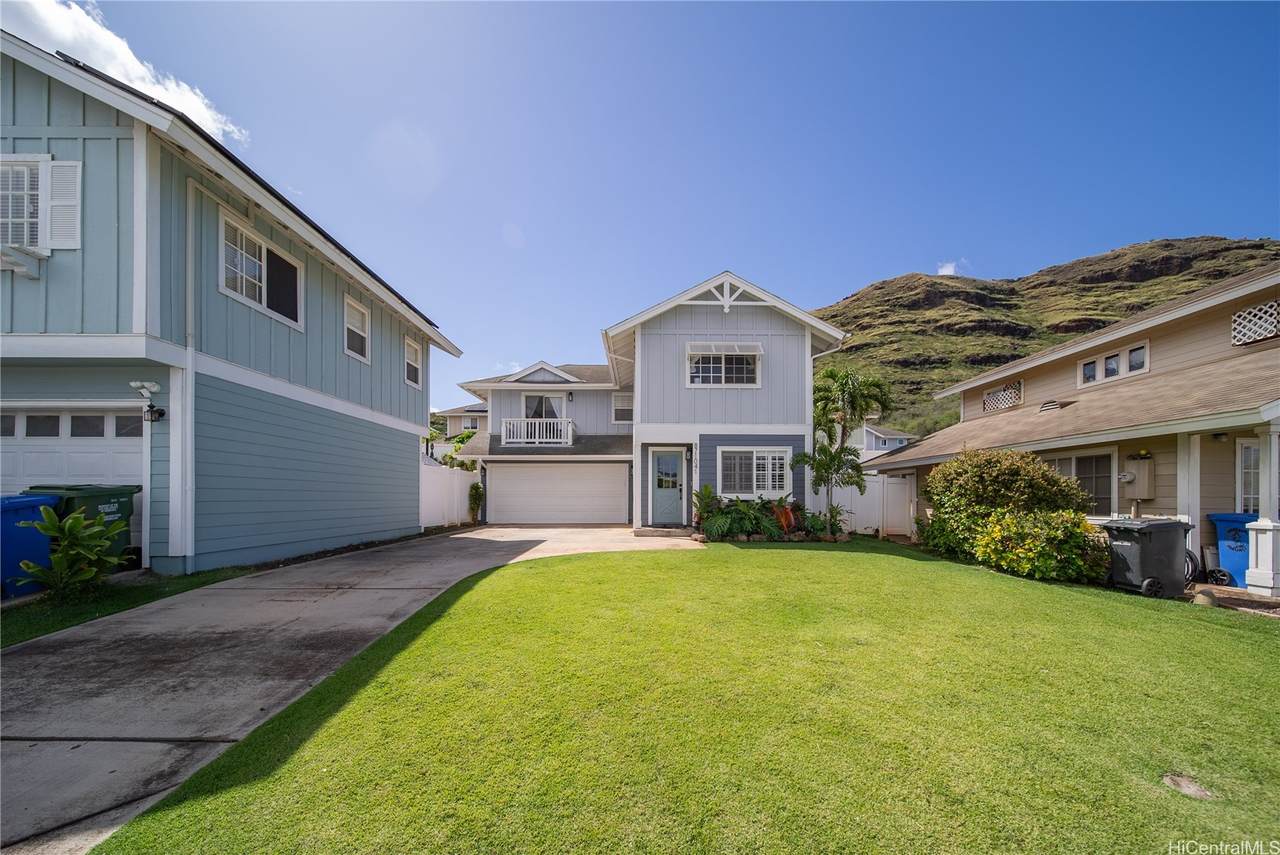 87-1041 Huamoa Street - Photo 1