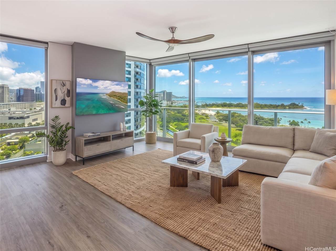 1288 Ala Moana Boulevard - Photo 1
