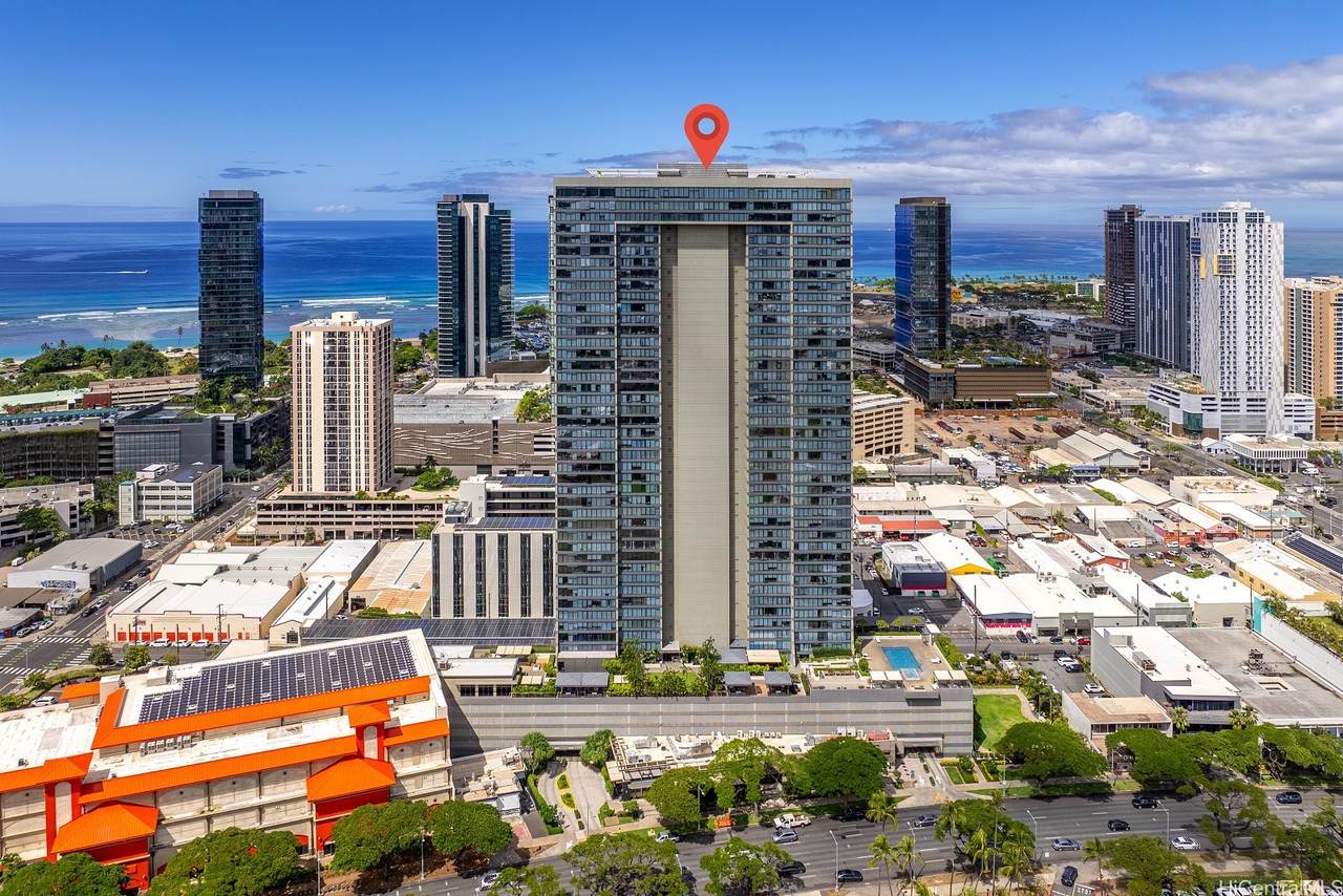 1009 Kapiolani Boulevard - Photo 1