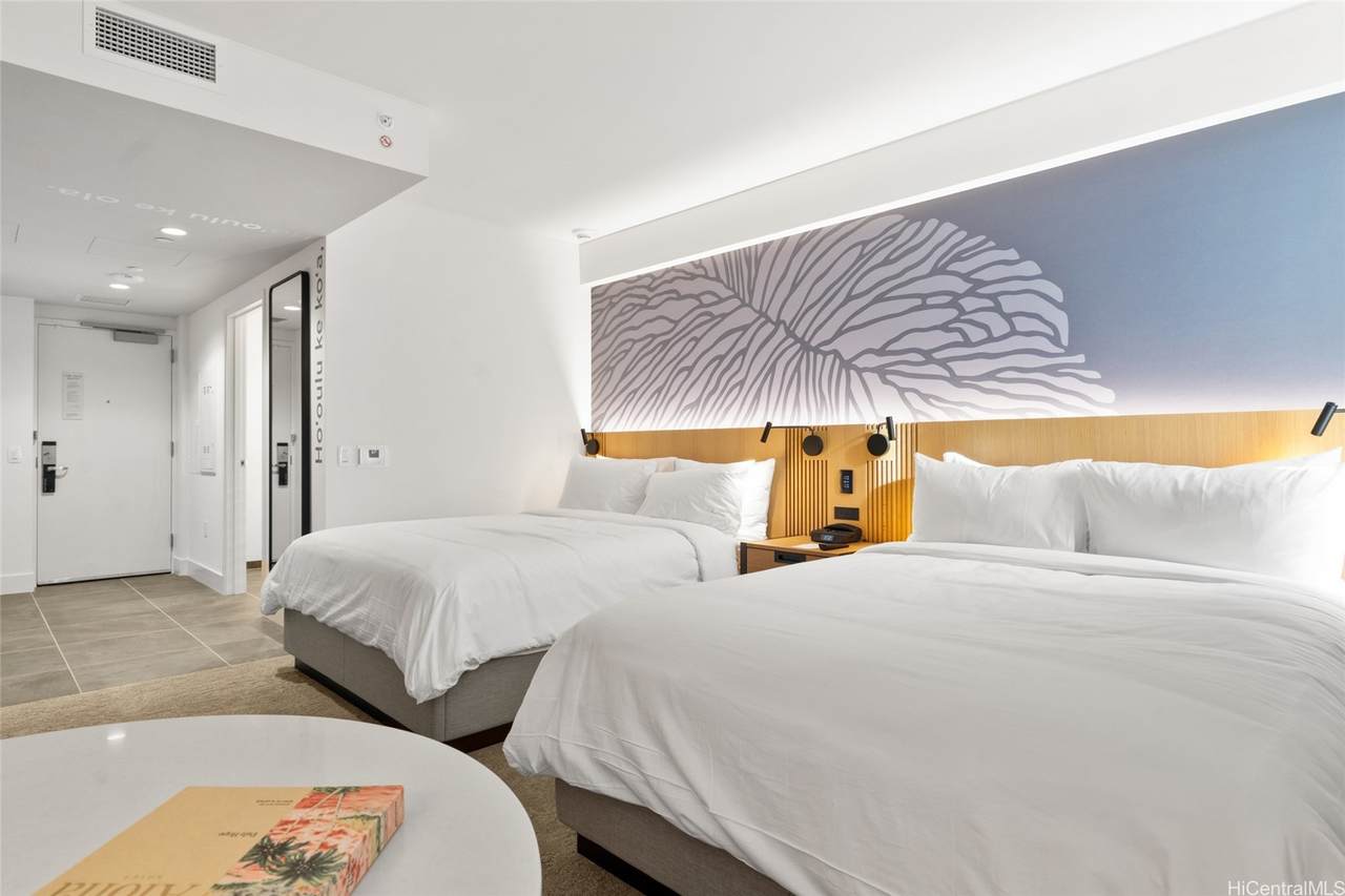 1390 Kapiolani Boulevard - Photo 1