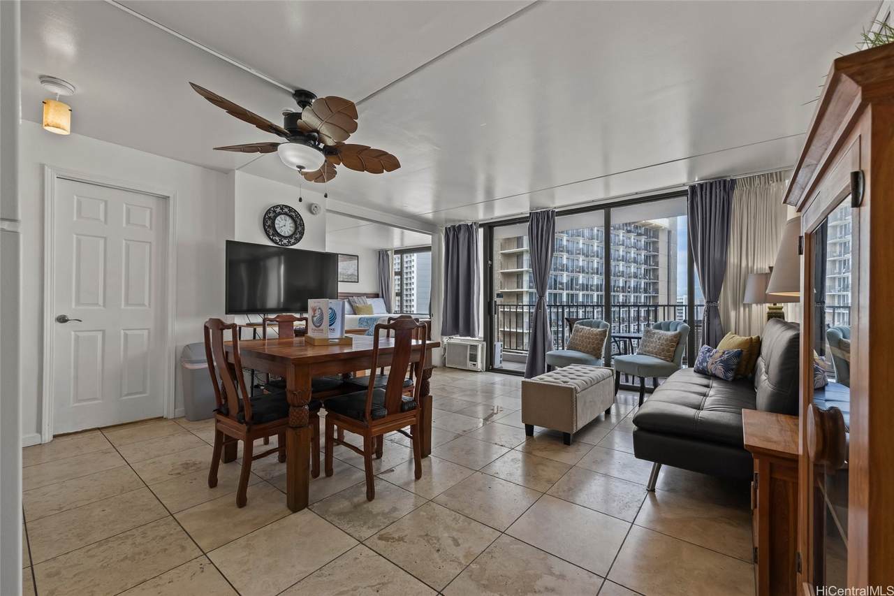 201 Ohua Avenue - Photo 1