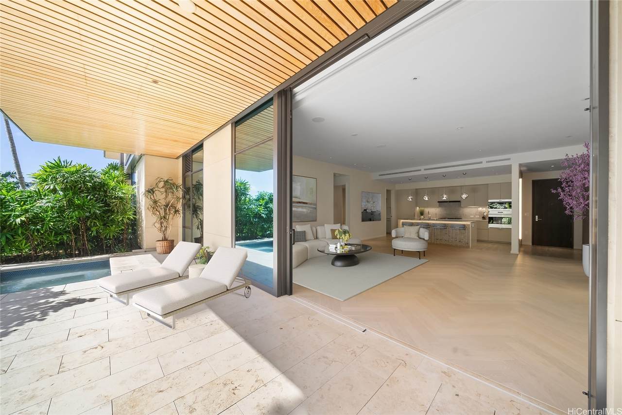 1388 Ala Moana Boulevard - Photo 1