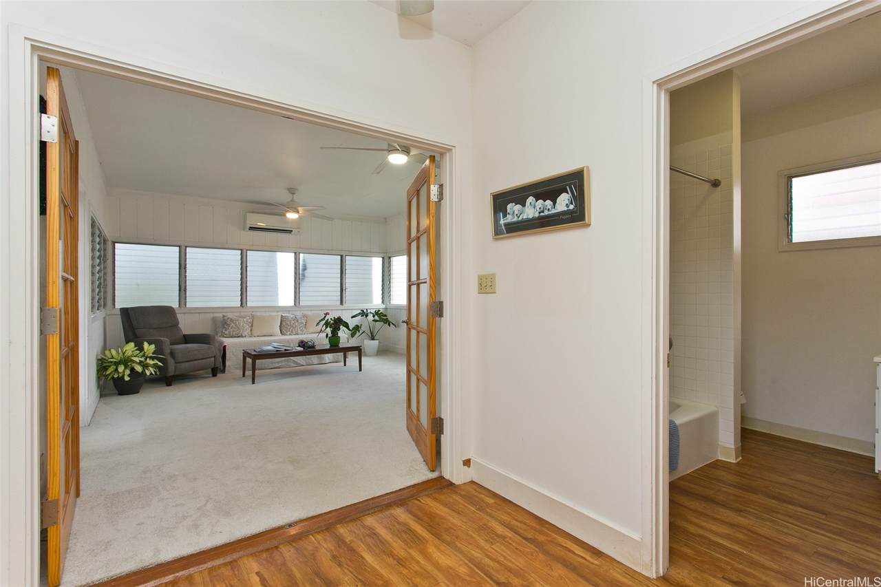 710 Hausten Street - Photo 1