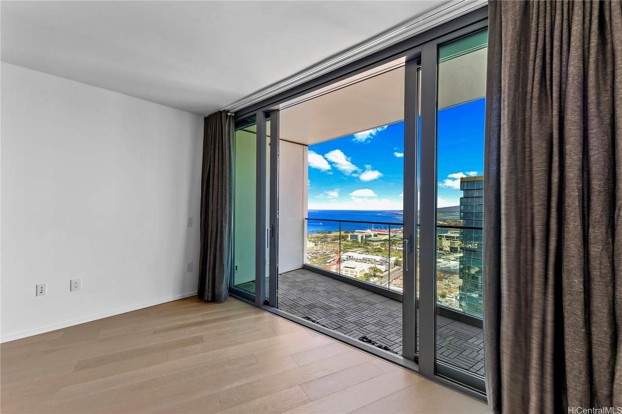 1000 Auahi Street - Photo 1