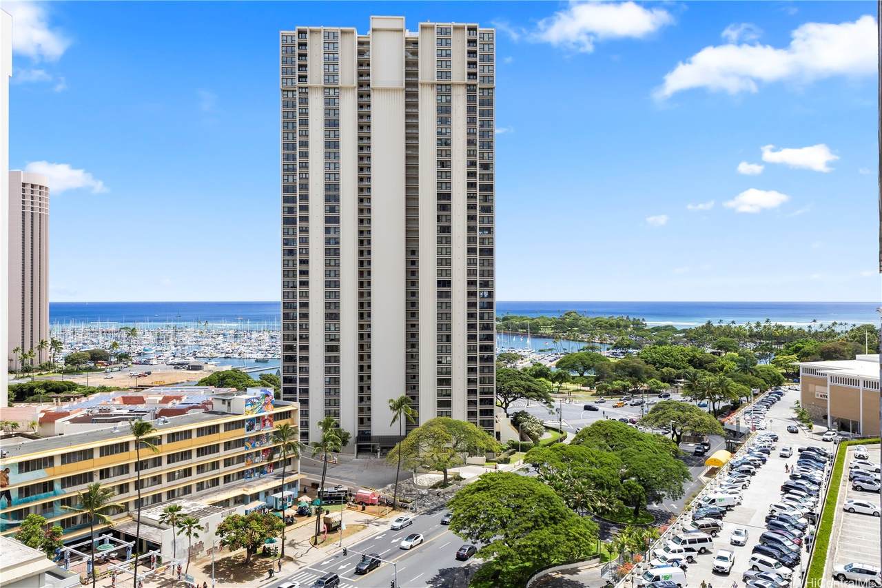 https://bt-photos.global.ssl.fastly.net/honolulu/1280_boomver_3_202517689-2.jpg