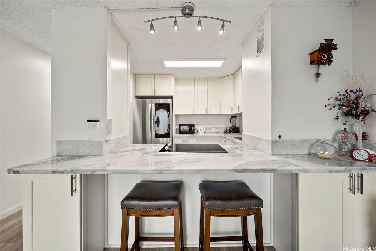 731 Amana Street - Photo 1