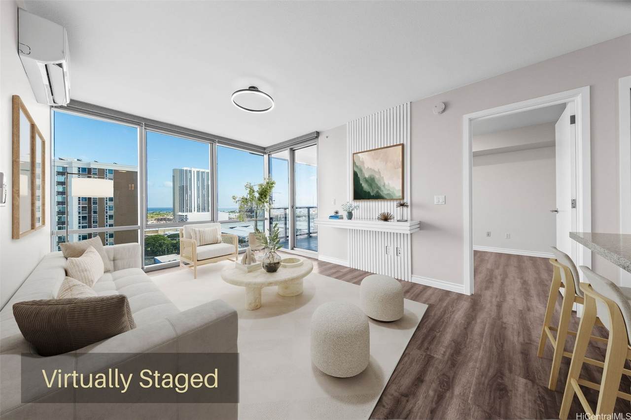 555 South Street - Photo 1