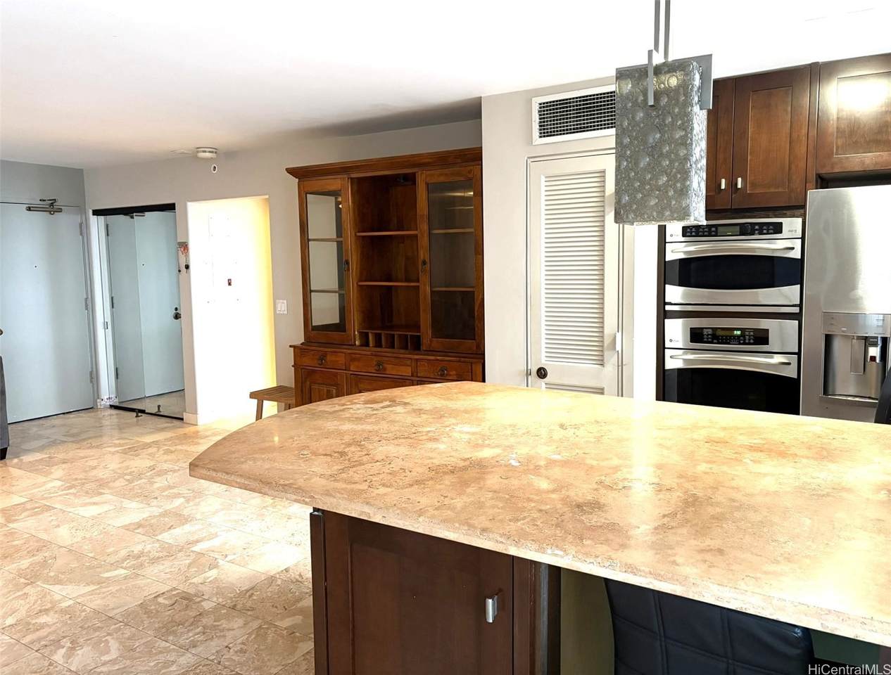 1212 Nuuanu Avenue - Photo 1