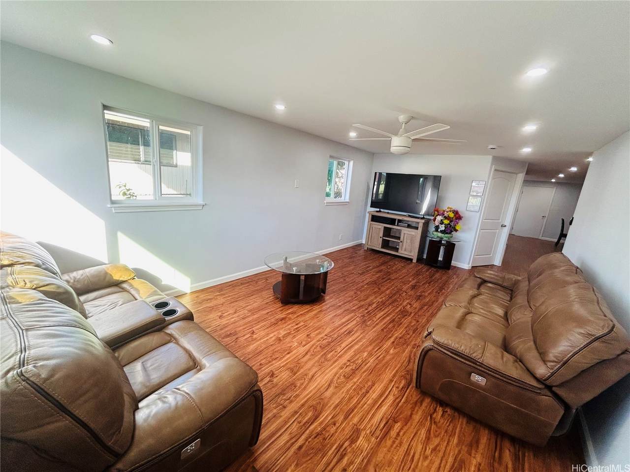 https://bt-photos.global.ssl.fastly.net/honolulu/1280_boomver_2_202605326-2.jpg