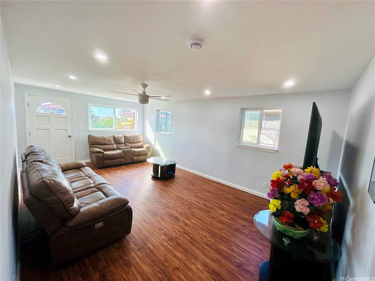 https://bt-photos.global.ssl.fastly.net/honolulu/1280_boomver_2_202605326-2.jpg